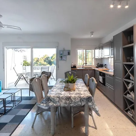 Holiday home Casa Calamar Carrer del Mar