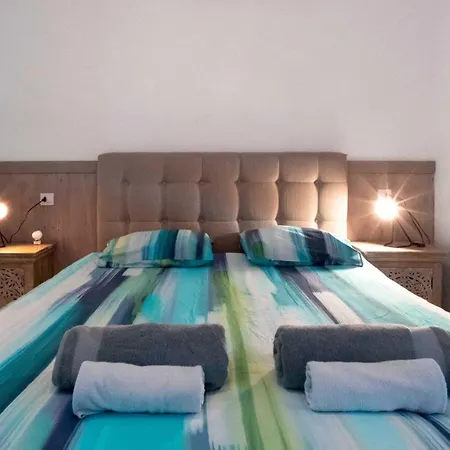 Casa Calamar * Carrer del Mar